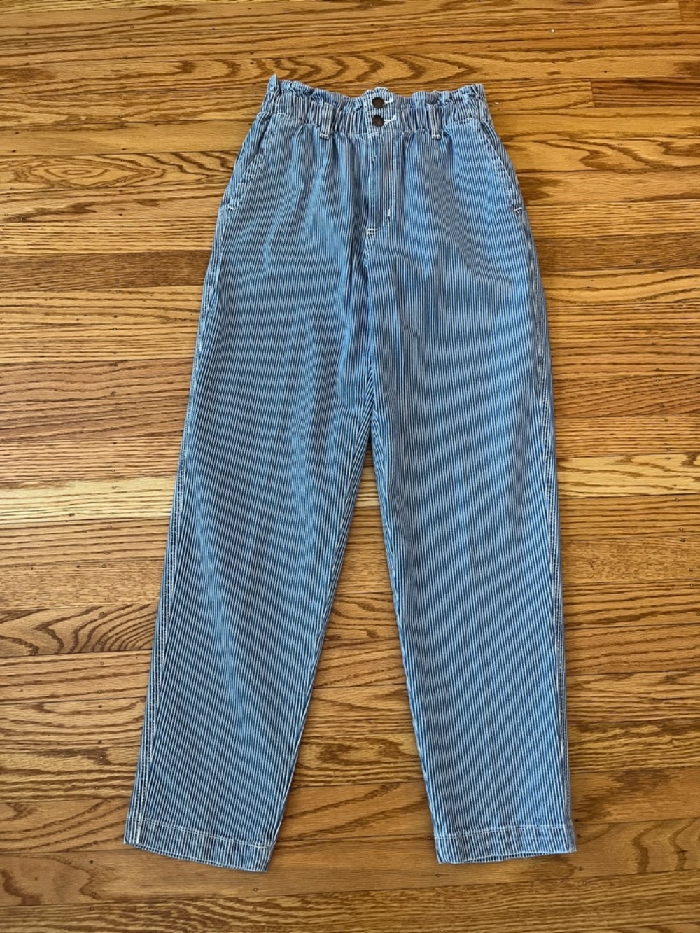Universal Thread Striped Paperbag Waist Pants Size 4 Blue White High Rise Ankle